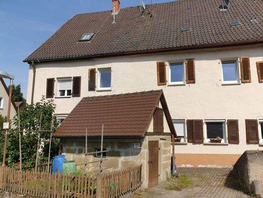 Wohnhaus Vorderansicht 