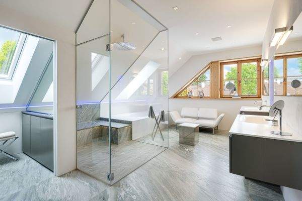 Masterbad mit Spa-Ambiente