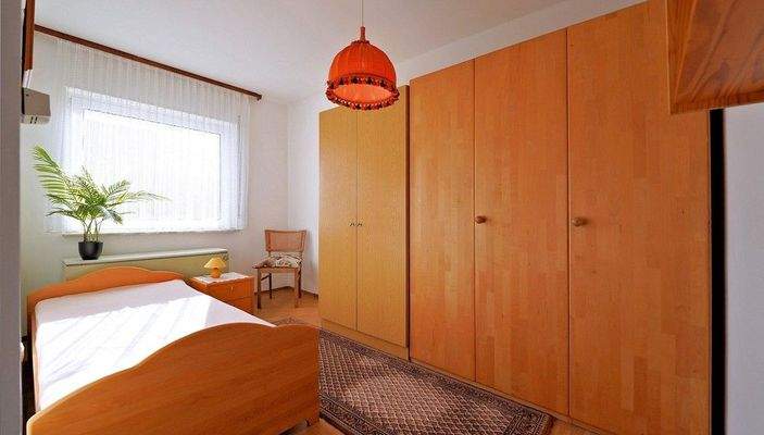 Helles Kinderzimmer!