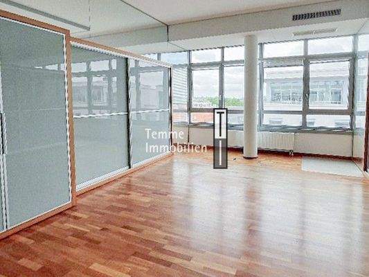 Gewerbeeinheit Büro 