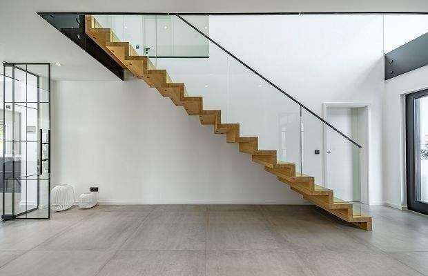 Beispiel Treppenhaus-Faltwerktreppe