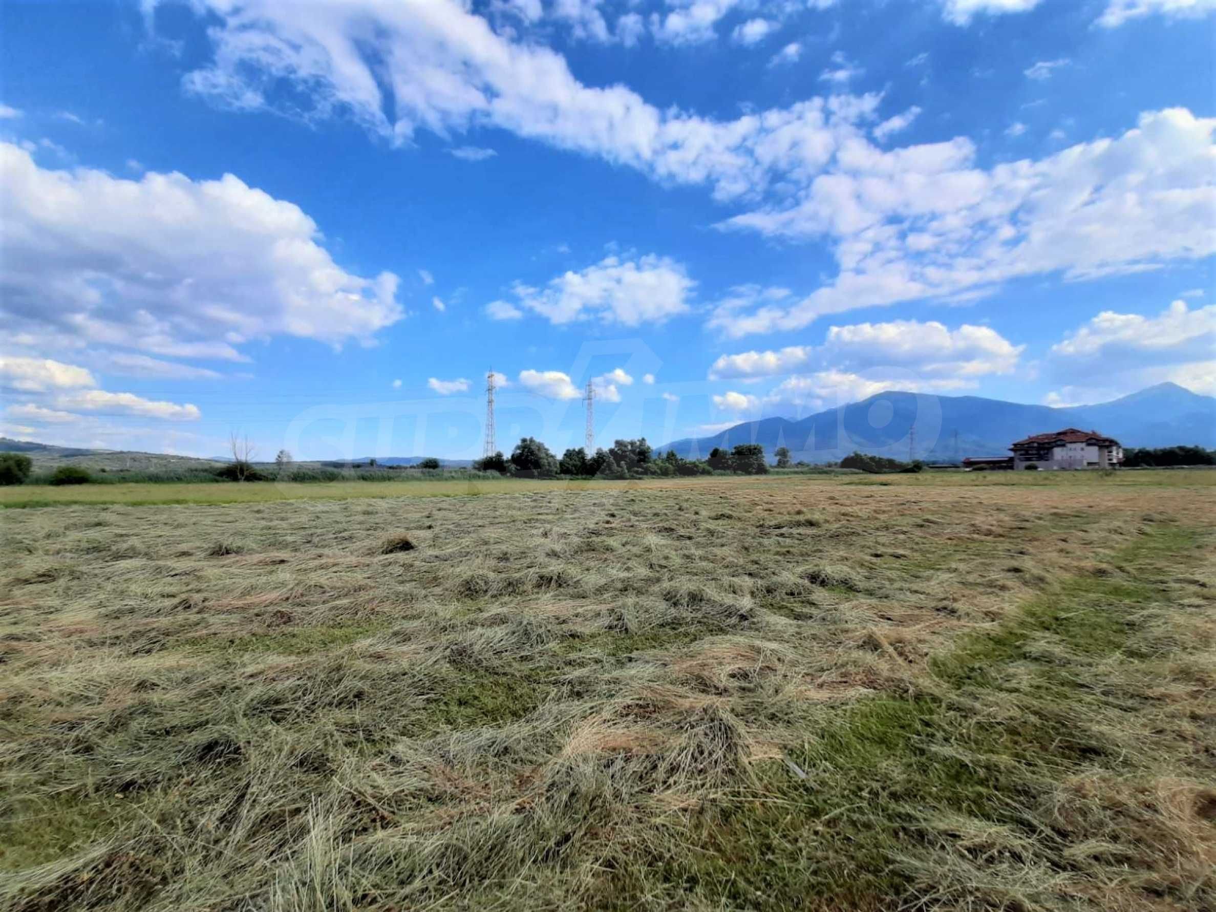 Ackerland zum Verkauf, in der Nähe des Skigebiets Bansko Land