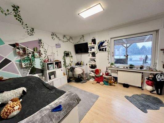 12 Kinderzimmer OG ETW.jpeg