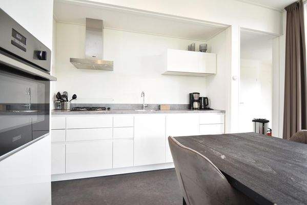 ferienhaus-kaufen-biddinghuizen-moderne-kueche-202