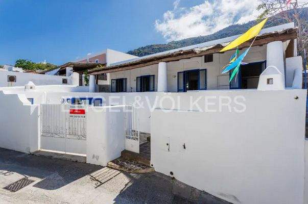 Screenshot 2025-07-18 122309.jpg