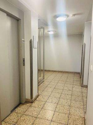 Treppenhaus EG zum Keller