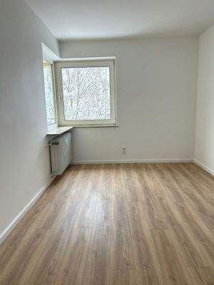 Helles leeres Zimmer