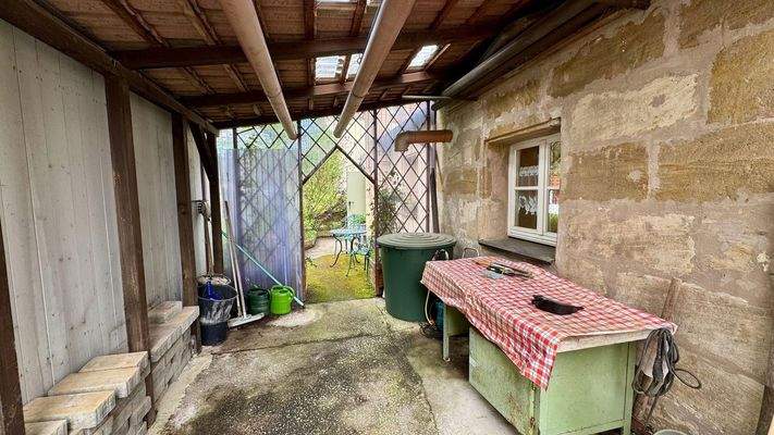 Garten mittlerer Bereich