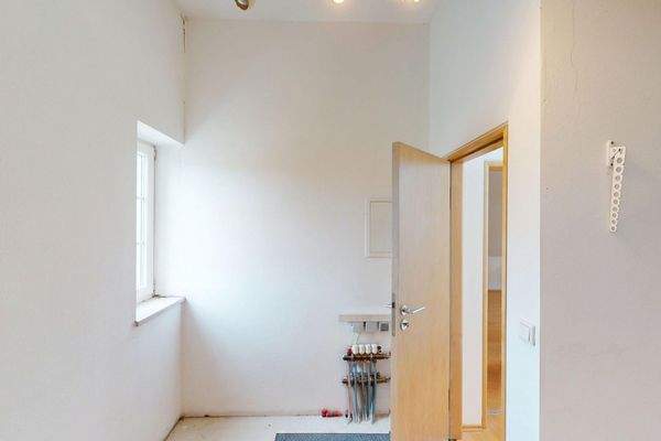 Schlafzimmer/Hobbyraum2 DG