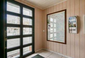 Eingangsbereich (Bistro)