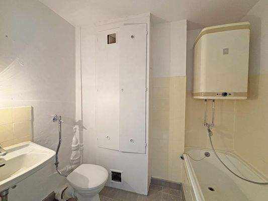 Wohnung 4. OG links - Bad