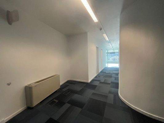 pasillo oficina - local comercial zona Aeropuerto Palma de Mallorca (16)