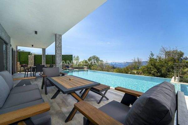 Uninterrupted Sea View Villa with 4 Bedrooms in Mugla Fethiye