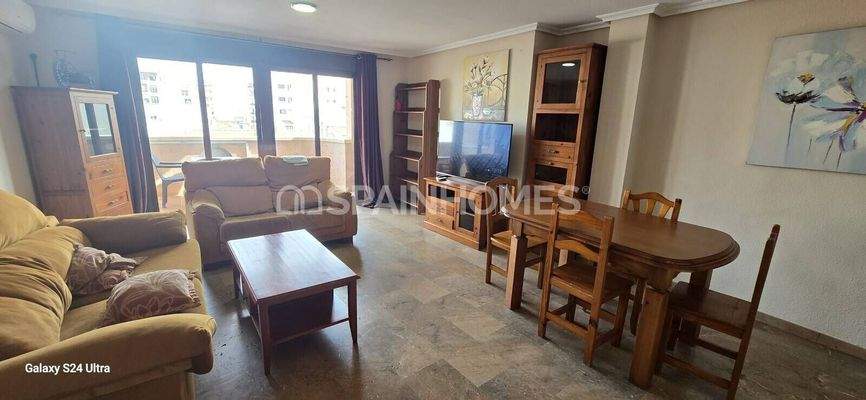 3-Bedroom Flat near the Beach in Torrevieja
