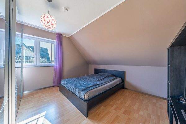 Das zweite Schlafzimmer im OG