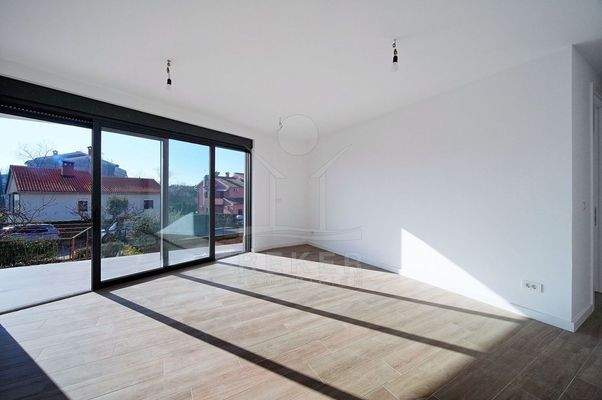 Lichtdurchflutetes Wohnen mit modernem Flair