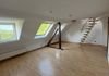 Helle 3-Zimmer-Dachgeschosswohnung mit Hobbyraum auf separater Etage