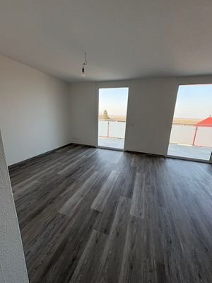 Wohn-Essbereich Hauptwohnung.jpg