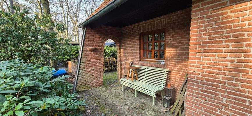 Sitzplatz unter Dach