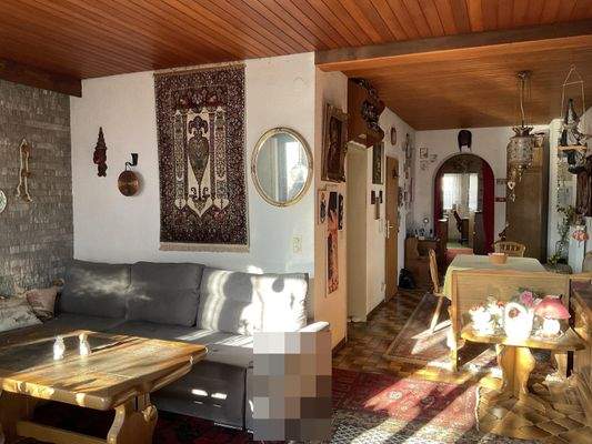 Blick vom Wohnzimmer in die Wohnung  EG