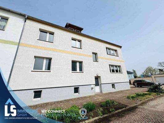 Straßenansicht Haus