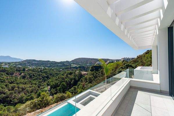 Photo: Villa in Benahavis