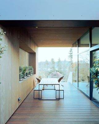 Terrrasse mit Blick ins Grüne