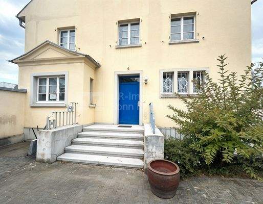 Treppenaufgang separater Eingang