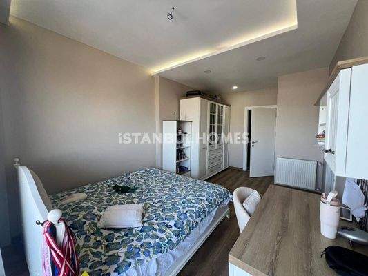 4-Bedroom Villa with a Private Pool in Istanbul Buyukcekmece