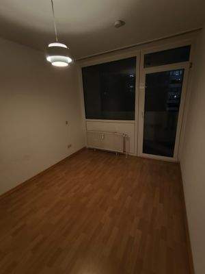 Schlafzimmer mit Balkon