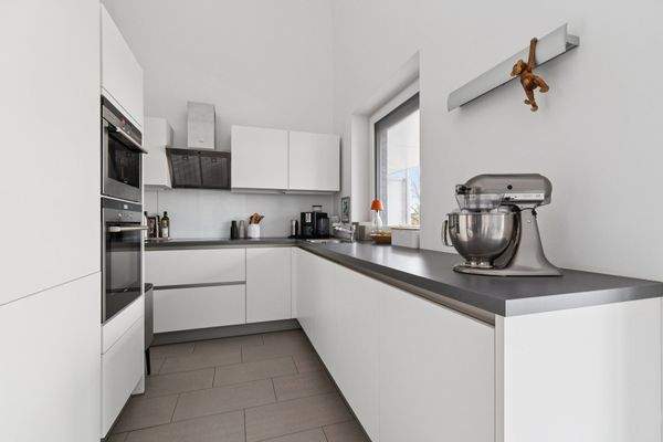 Moderne Einbauküche