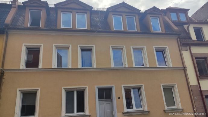 Nbg-Mögeldorf, Maisonette-Wohnung mit ca. 79 qm Wohnfläche, 3 Zimmer, Tageslicht-Bad, Gas-ZH