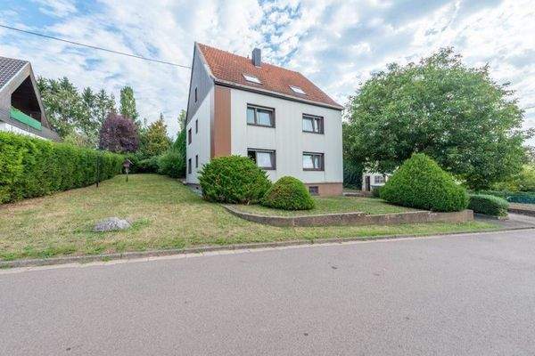 Schachenstraße 12 & 14 – 66675 Losheim