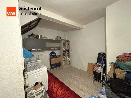 OG_Zimmer 3_HWR, Abstellraum