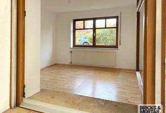 Schlafzimmer vom Wintergarten aus gesehen