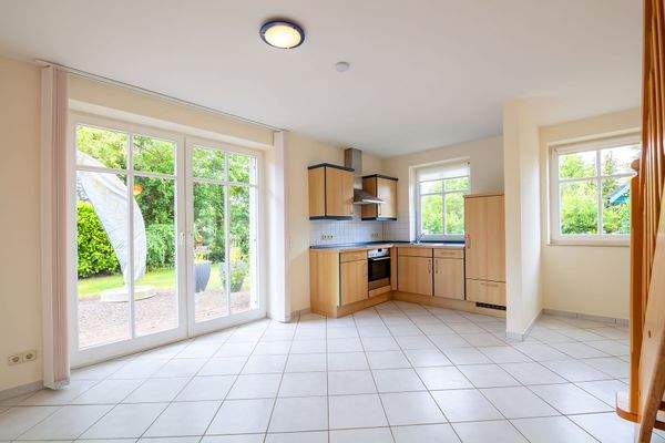 Wohnküche im zweiten Teil im Erdgeschoss