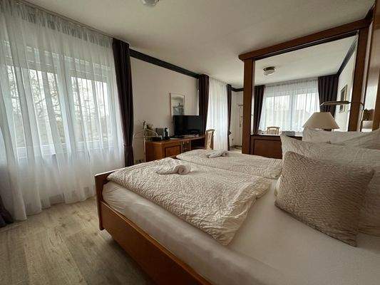 Großes Doppelzimmer