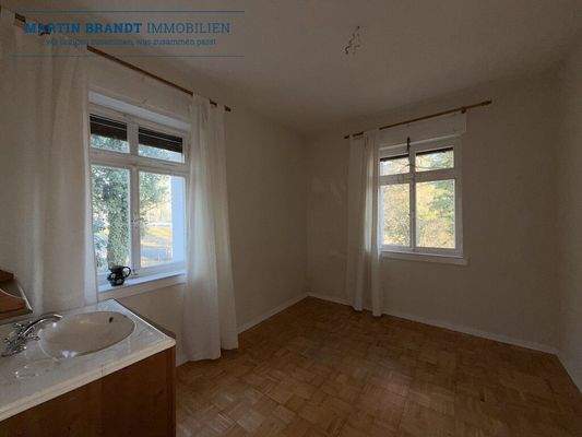 Mögliches Schlafzimmer im EG