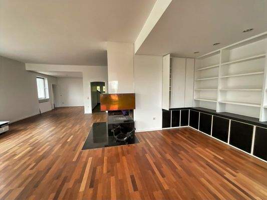 Wohnzimmer Wohnung 2 mit Kamin