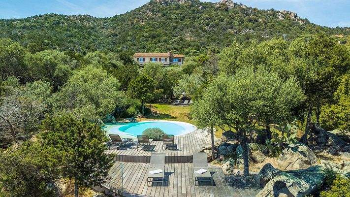 Waterfront Villa Marinella SALE and RENT - Porto R