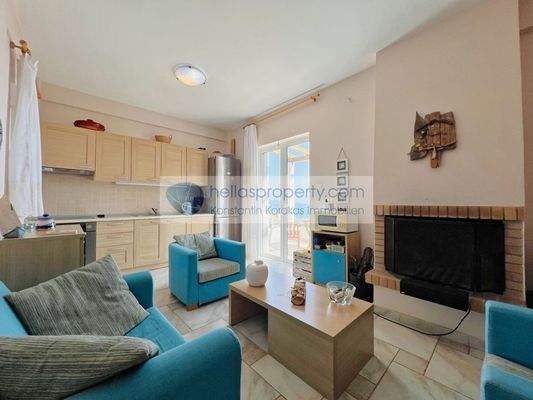 945a8b2ec1a34077b242cc63668d4485-original