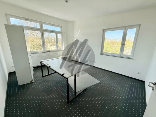 INFOS UNTER: 06171-586000