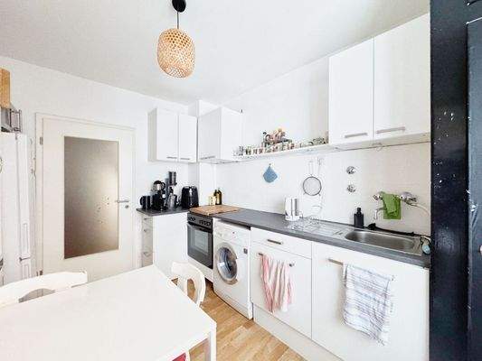 ...und Platz auch für einen Esstisch