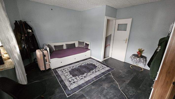 Vorderhaus_EG Zimmer D01.jpg