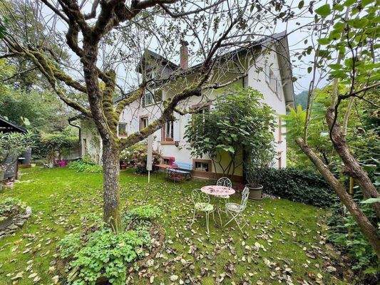 Garten und Südost Giebel.jpg