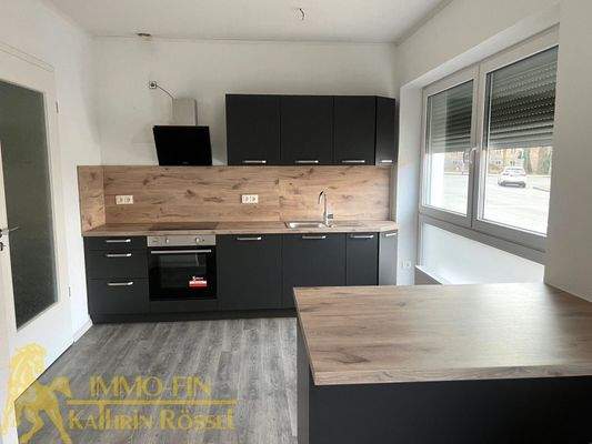 Einbauküche mit Tresen