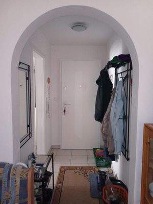 Blick zur Wohnungseingangstür