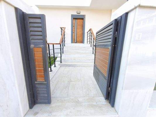 Villa with Private Garden 300 m from the Sea in İzmir Seferihisar