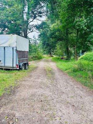 Zufahrt zum Grundstück