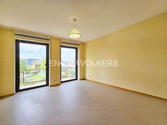 Zimmer mit Balkon OG